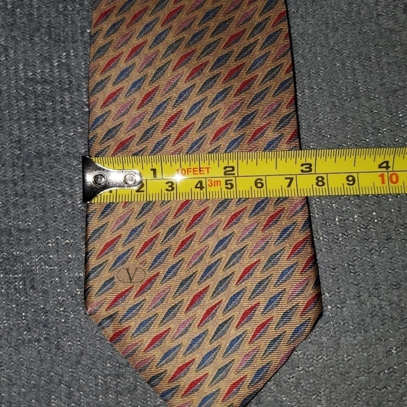 TAN/GOLD TIE WITH DIAMOND PATTERN NEW - Picture 3 of 6
